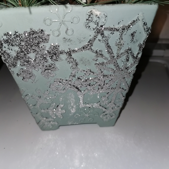 centrepieces - Picture 2 of 2